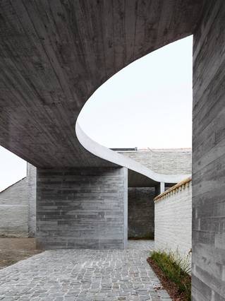 Buiten beton praktijk rust