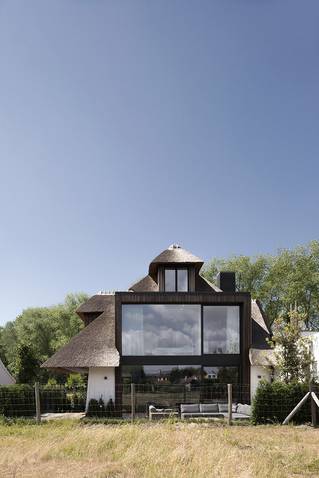 Liquidfloors Mellow pu gietvloer in architectenwoning knokke