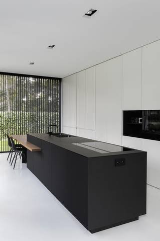 huis RIDD mellow wit keuken zwart