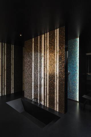 huis RIDD mellow zwart badkamer