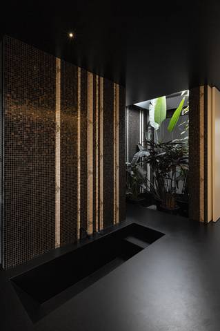 huis RIDD mellow zwart badkamer 1