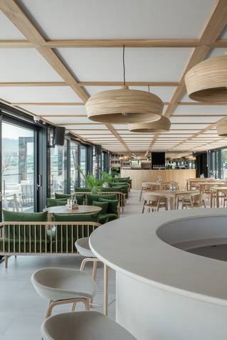 Barový pult so Socrete