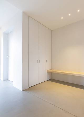 Liquidfloors Socrete gietvloer in oogartsenpraktijk Zulte