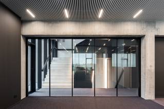 Linum kantoor showroom gietvloer Socrete