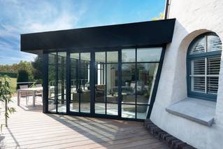 Molen buiten veranda