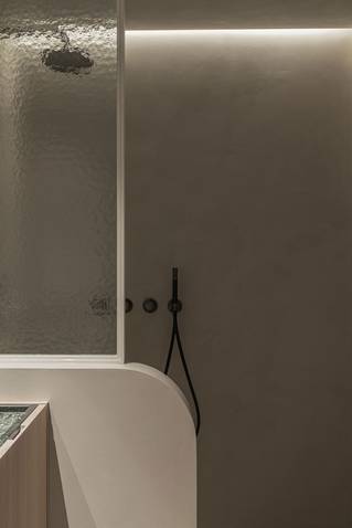 Douche met Socrete wanden