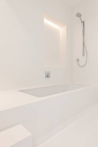 Liquidfloors Mellow pu gietvloer badkamer herenhuis Gent