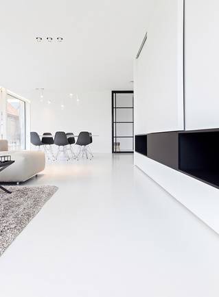 Liquidfloors Mellow pu gietvloer woonkamer privéwoning Kluisbergen