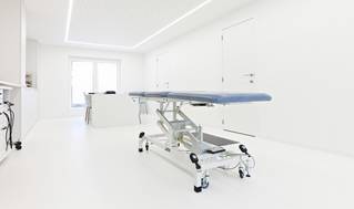 Liquidfloors Mellow pu gietvloer medische praktijk Kortrijk