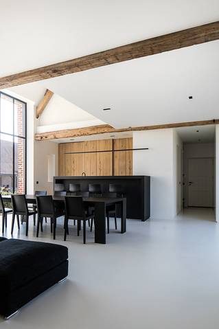 Liquidfloors Mellow pu gietvloer architectenwoning Ieper