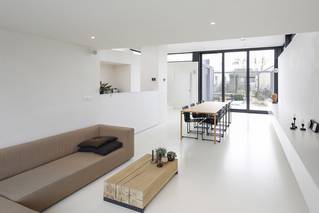 Liquidfloors Mellow pu gietvloer woonkamer privéwoning Ternat