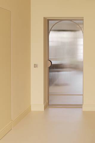 hal in Sundae huis met Socrete vloer