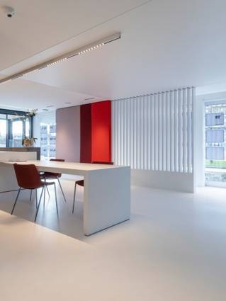 Liquidfloors Mellow pu gietvloer kantoorruimte De Panne