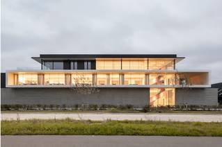 Liquidfloors Mellow pu gietvloer in kantoorgebouw Kortrijk