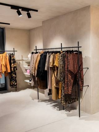 Liquidfloors Socrete gietvloer in winkelruimte Leuven