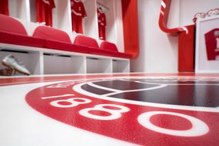 Liquidfloors Mellow pu gietvloer Bosuilstadion Antwerpen