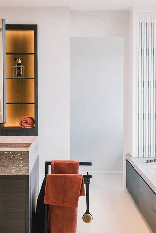 badkamer socrete vloer bad