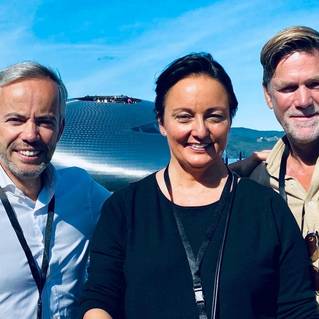 Opening Salmon Eye in Noorwegen met Liquidfloors CEO Miguel Garcia en Michelsens Interior