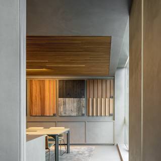 grijze Socrete gietvloer in Hub Antwerpen