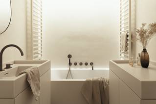 Socrete gietvloer in badkamer