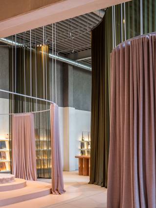 Interieur van Liquidfloors showroom House of Textures