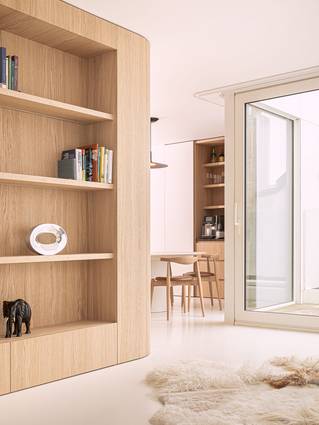 Moderne Penthouse met witte Mellow pu gietvloer