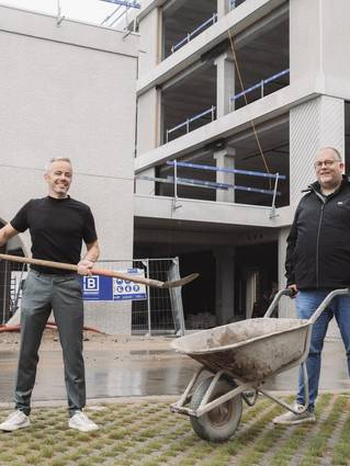 Liquidfloors CEO Miguel Garcia en Hexagon CEO Jelle Vandendriessche