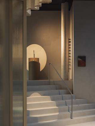 Trappen in Hub Brussel met grijze Socrete gietvloer