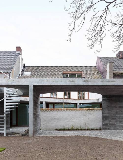 Buiten beton praktijk rust 1