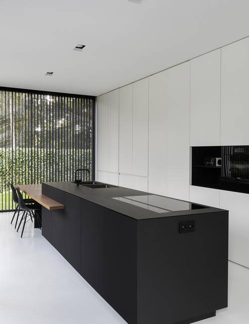huis RIDD mellow wit keuken zwart