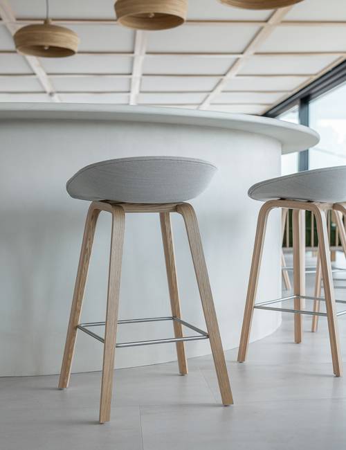 materiálom Socrete v reštaurácii 2