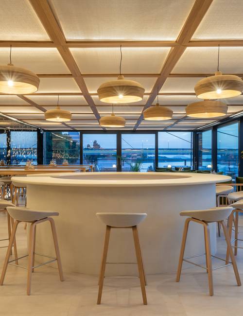 materiálom Socrete v reštaurácii 6