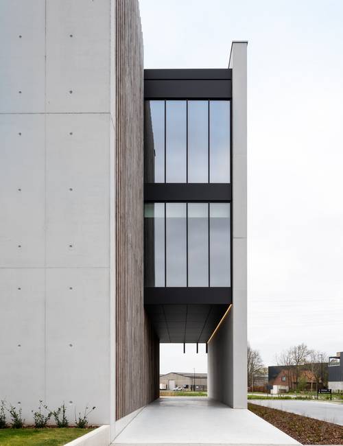 Linum kantoor buiten