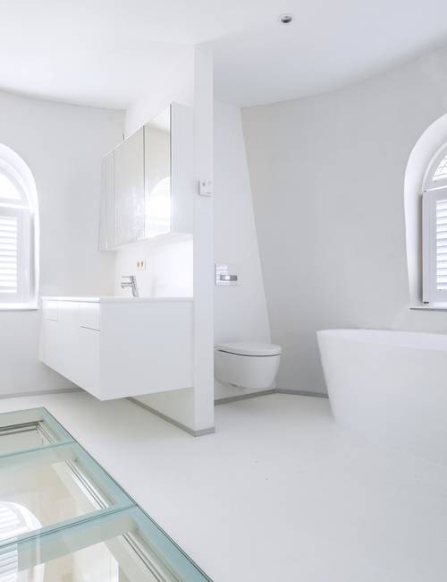 Molen badkamer witte gietvloer 1