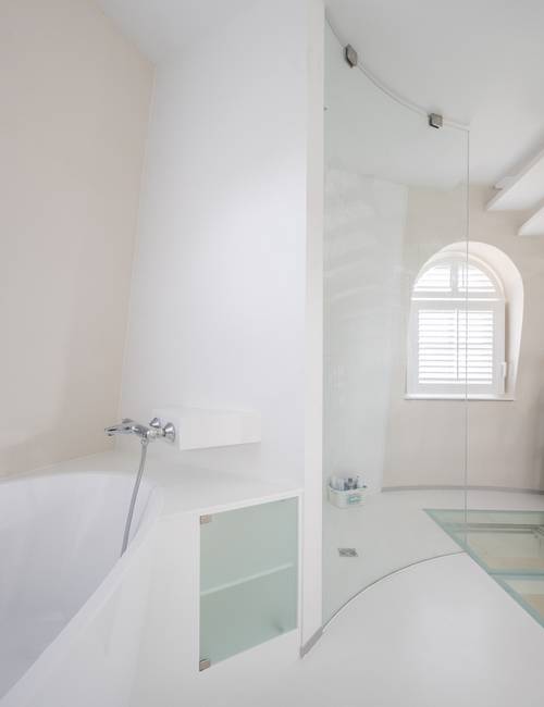 Molen badkamer witte gietvloer 3