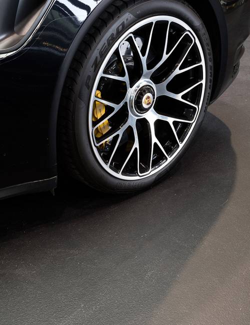 Liquidfloors Endur gietvloer garage showroom Kortrijk