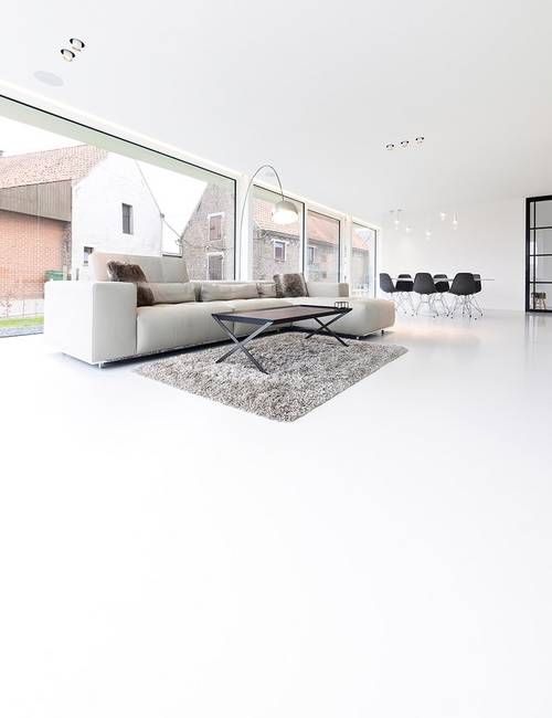 Liquidfloors Mellow pu gietvloer woonkamer privéwoning Kluisbergen