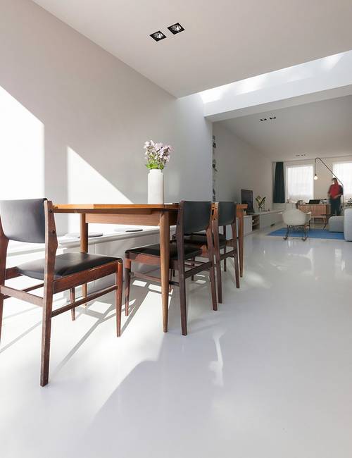 Liquidfloors Mellow pu gietvloer in privéwoning Aalst