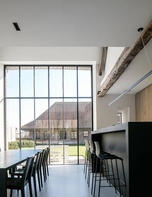 Liquidfloors Mellow pu gietvloer architectenwoning Ieper