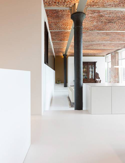 Liquidfloors Mellow pu gietvloer in loft Kortrijk