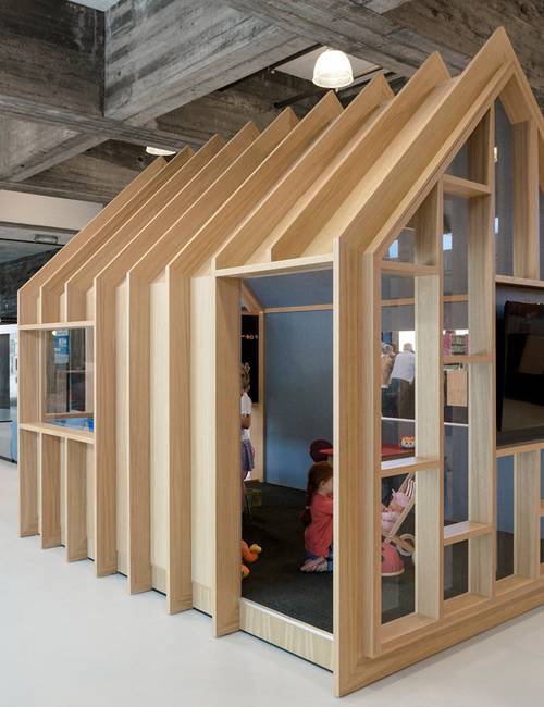 Cast floor mellow town hall kortrijk