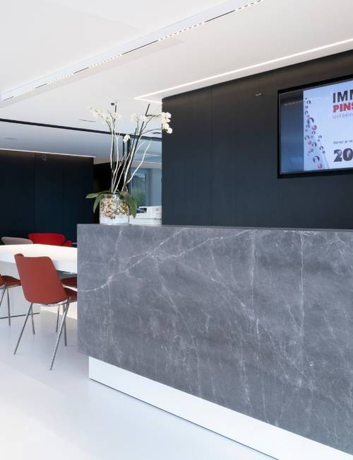 Liquidfloors Mellow pu gietvloer kantoorruimte De Panne