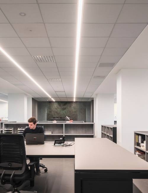 Liquidfloors Mellow pu gietvloer in kantoorgebouw Kortrijk