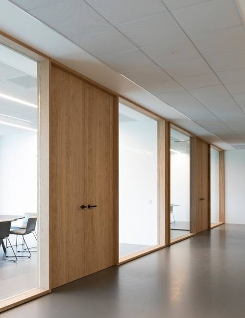 Liquidfloors Mellow pu gietvloer in kantoorgebouw Kortrijk