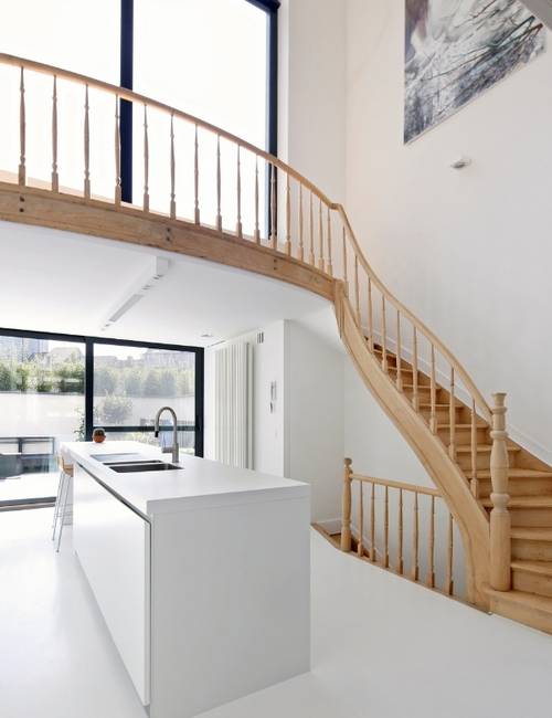 Liquidfloors Mellow pu gietvloer in eetkamer privéwoning