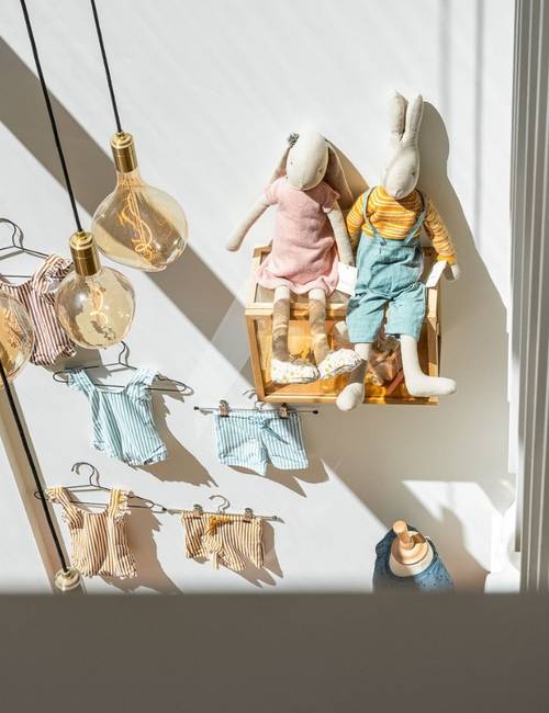 Liquidfloors Mellow pu gietvloer trap in winkelruimte Oostende