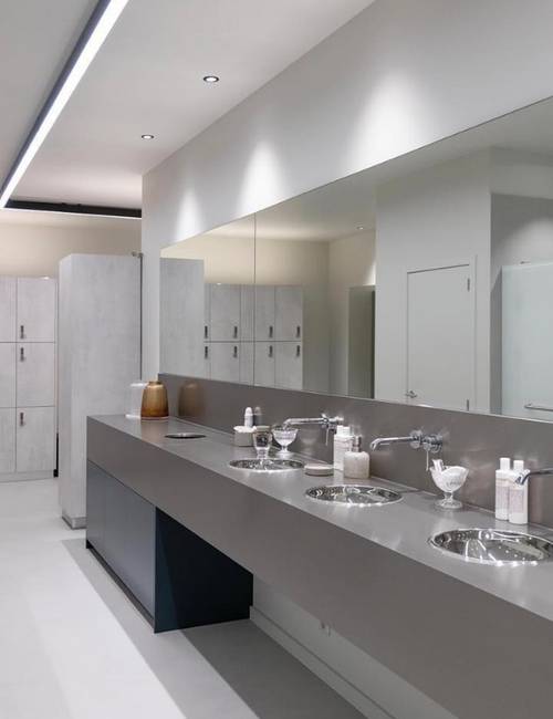 Liquidfloors Socrete minerale harsvloer gietvloer fitness club brussel