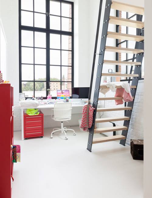 bureau gietvloer wit