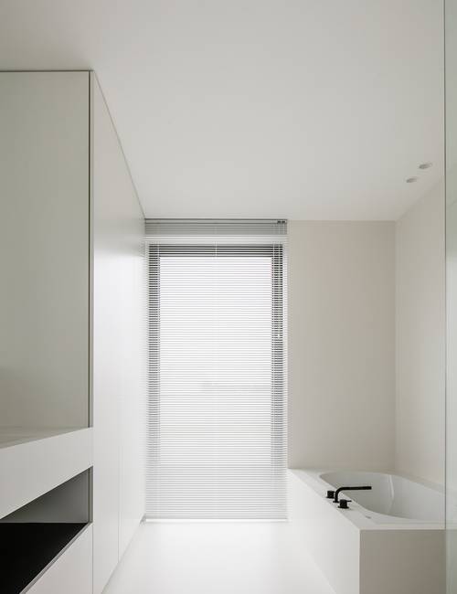 Liquidfloors Mellow pu gietvloer in badkamer appartement Brugge