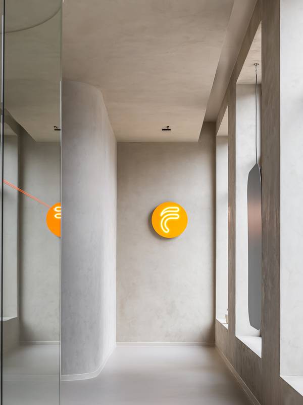 office corridor with Socrete floor